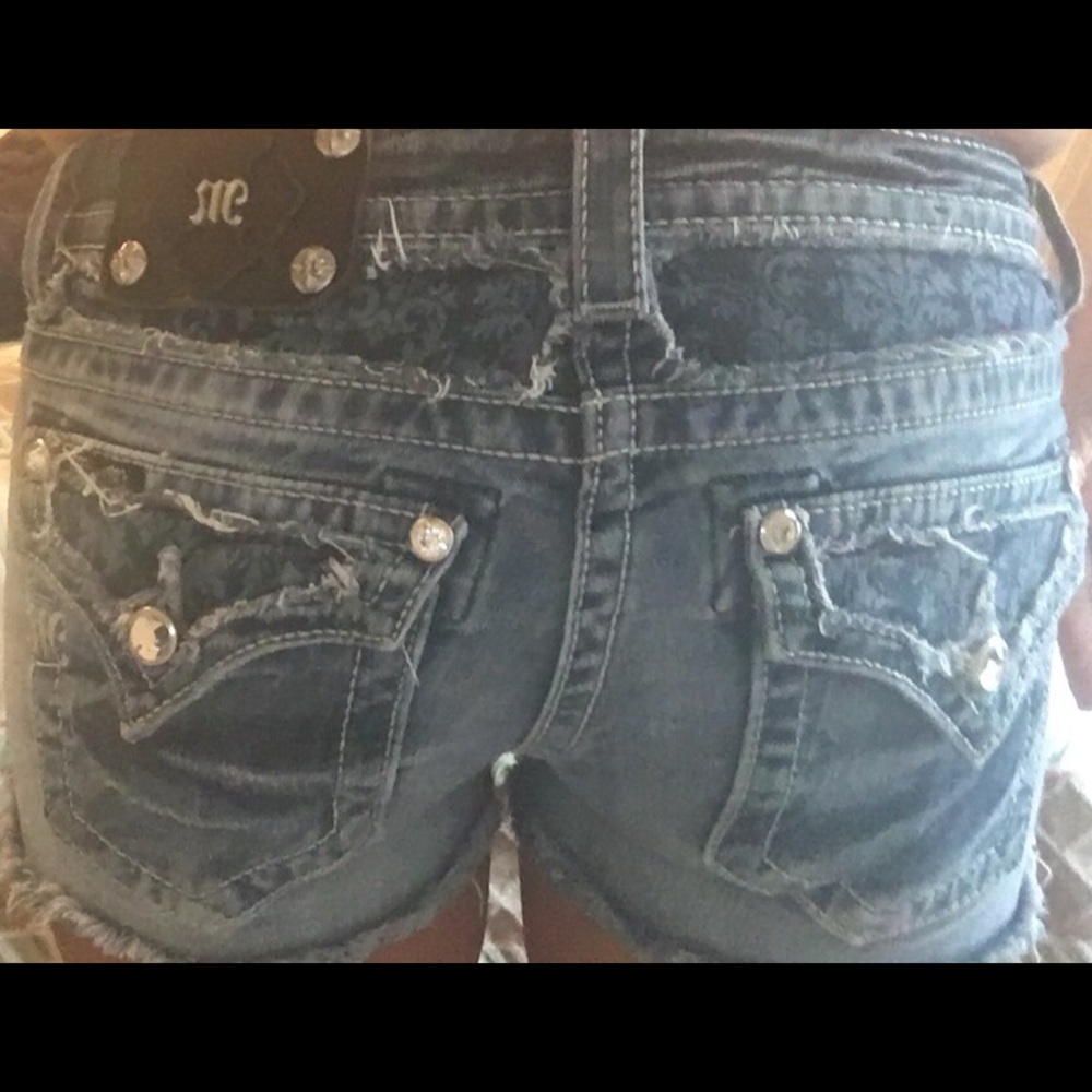Miss Me Jean Shorts Size 27